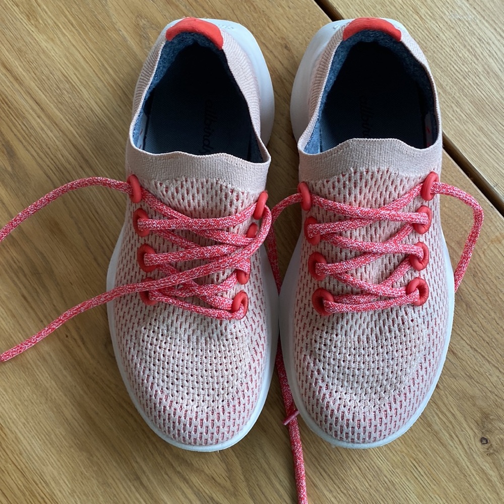 Allbirds tree dasher flame